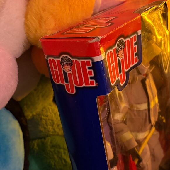 GI Joe 12” Search & Rescue Firefighter 2001 Delta Series TAN Variant New in Box - Picture 4 of 8